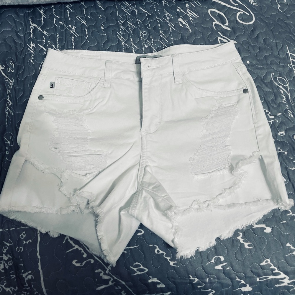 Judy Blue White Tulip Hem Shorts Sz M